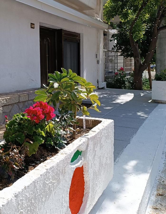 Kirra Ευρύχωρο Και Άνετο Διαμέρισμα Στην Ιτέα Joanna'S Apartment מראה חיצוני תמונה