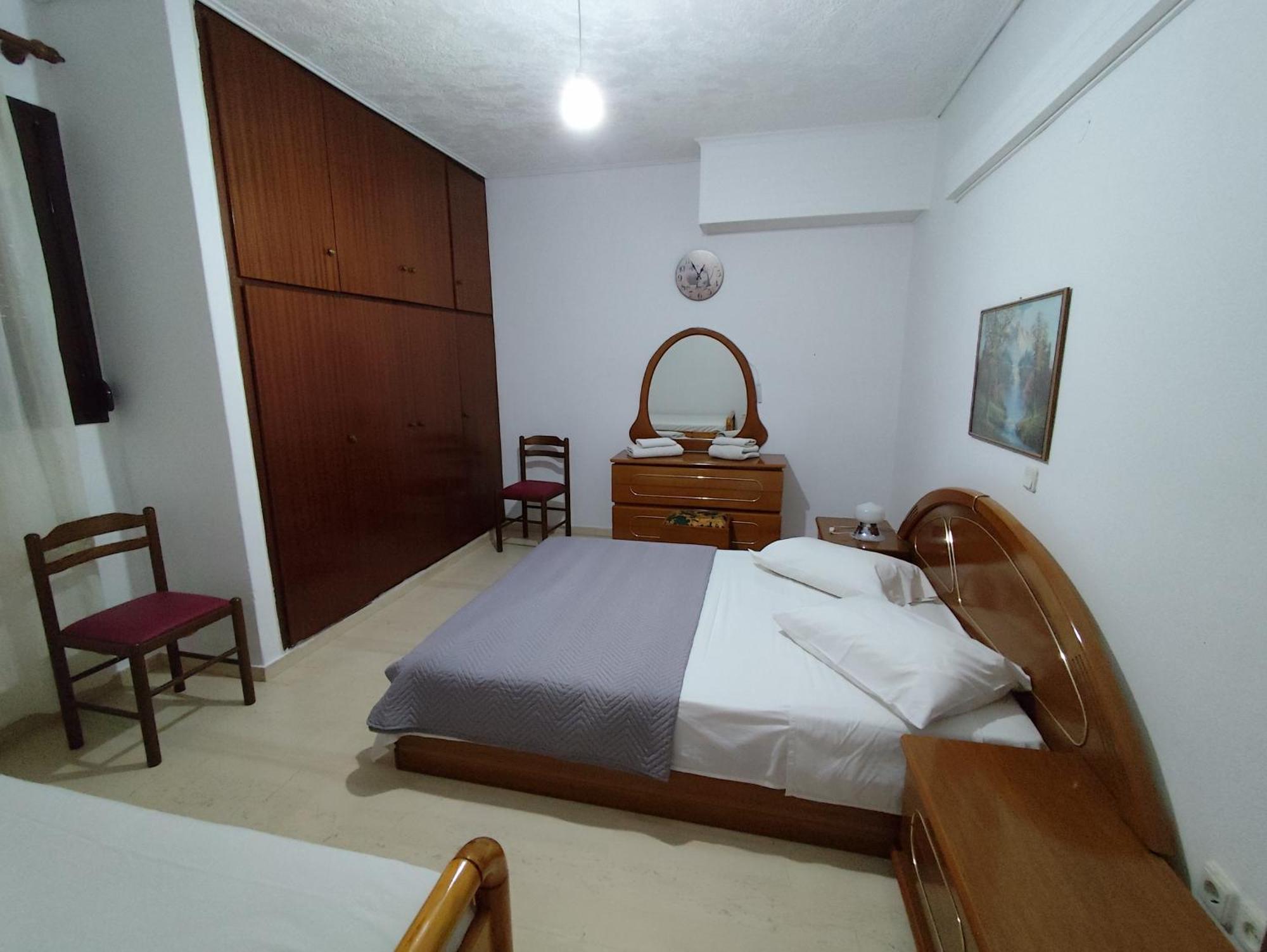 Kirra Ευρύχωρο Και Άνετο Διαμέρισμα Στην Ιτέα Joanna'S Apartment מראה חיצוני תמונה
